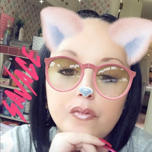 Meet your Posher, Amelia - Picture 4 of 6